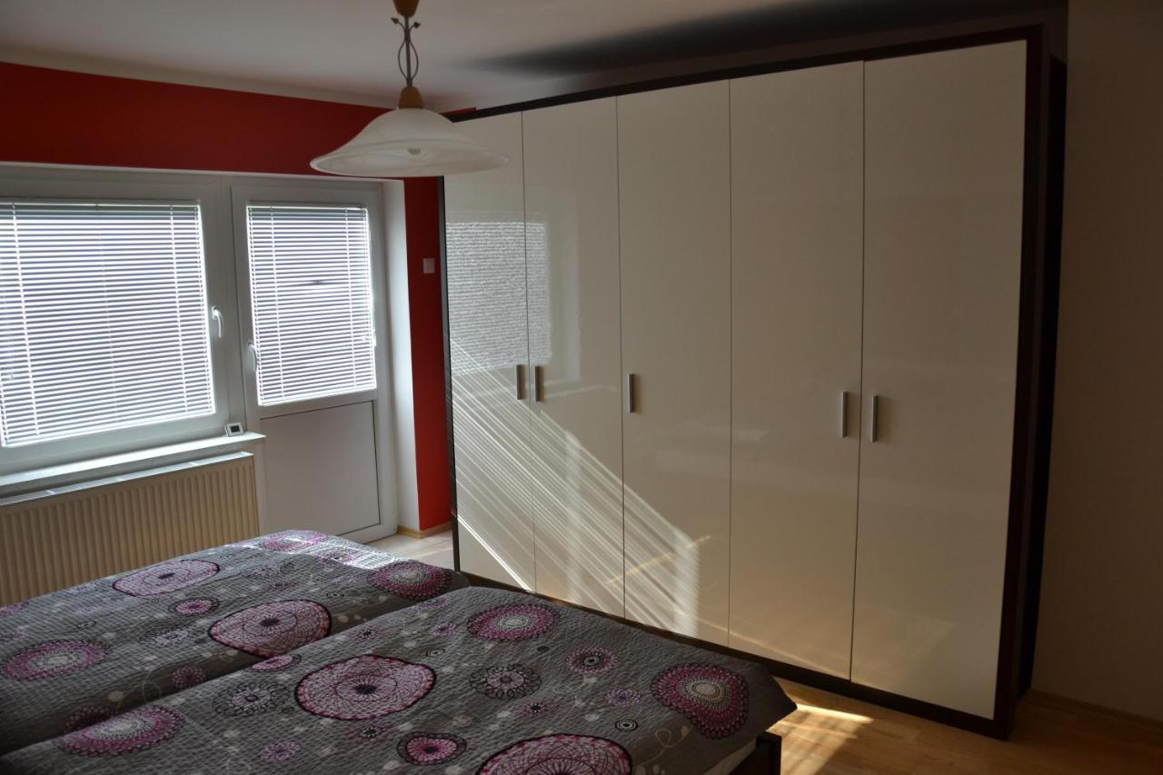 Apartma Ob Potoku Luče Buitenkant foto