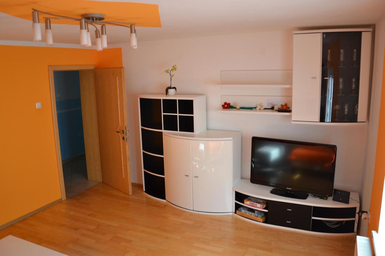 Apartma Ob Potoku Luče Buitenkant foto